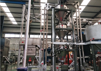 小蘇打管鏈?zhǔn)捷斔蜋C(jī)現(xiàn)場(chǎng)圖