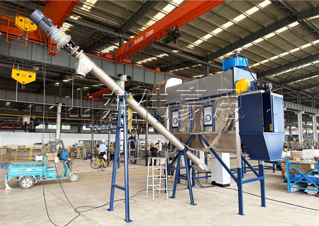 化工料自動拆包機(jī)+螺旋輸送機(jī)