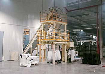 玻璃纖維噸袋自動(dòng)包裝機(jī) 自動(dòng)噸包包裝機(jī)現(xiàn)場(chǎng)