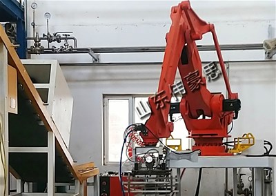 碳銨拆垛機(jī)器人的工作方式及特點(diǎn)