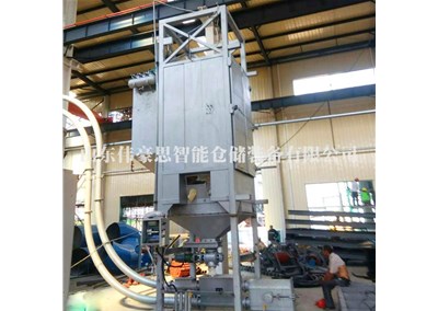 碳酸鈣全自動噸袋拆包機是如何工作的？