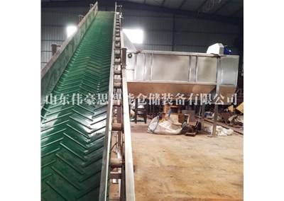 尿素自動(dòng)拆包機(jī)自動(dòng)化程度高