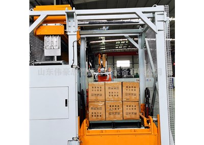 使用箱裝花生油自動拆垛機需要注意什么？