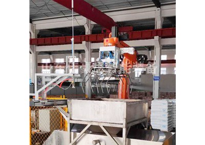 氯化銨全自動拆垛機有哪些結(jié)構(gòu)特點？