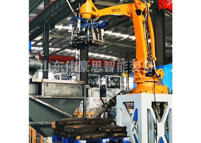 凈水劑自動拆垛機器人為什么受歡迎？