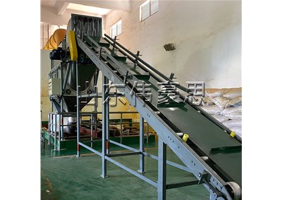 氧化鈣自動破袋設備的特點簡述