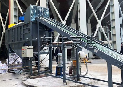 小蘇打自動拆包投料站 自動破袋機(jī)工作流程