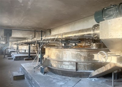 氫氧化鈉管鏈?zhǔn)捷斔蜋C(jī)的工作原理