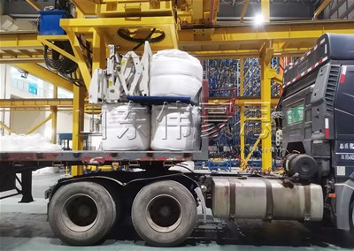 膨潤土自動(dòng)噸袋裝車機(jī)設(shè)備介紹